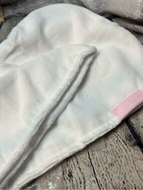 Kylie Skin- Microfiber Hair Towel  - Gentle Drying Wrap